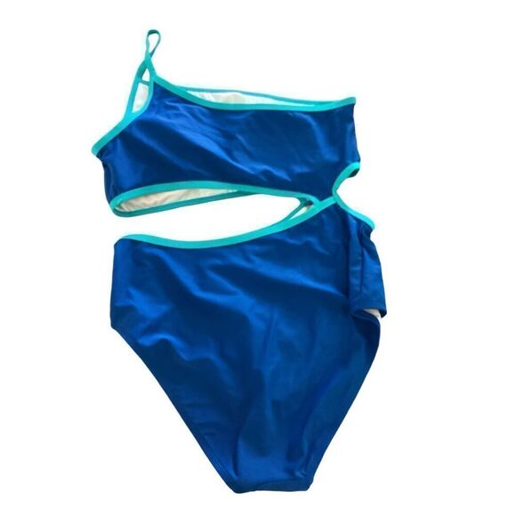 Aqua Couture Curvy Swimsuit - Picture 3 of 7